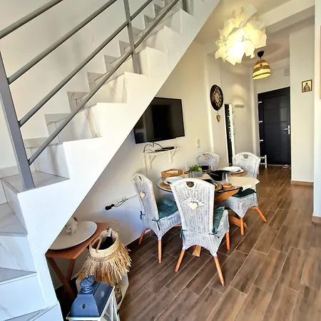 морска къща емма Apartment Ofrinion