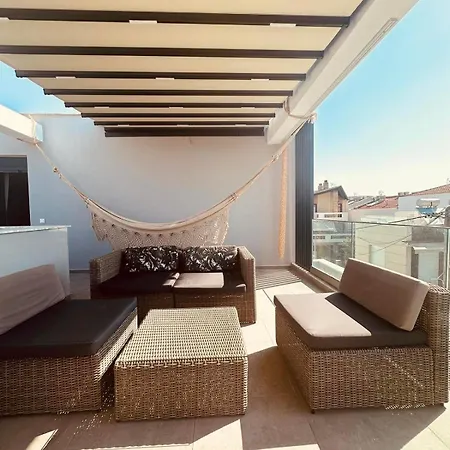 морска къща емма Apartment Ofrinion