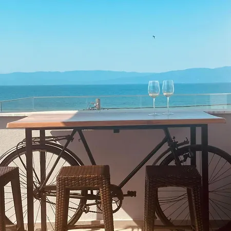 Apartment морска къща емма *